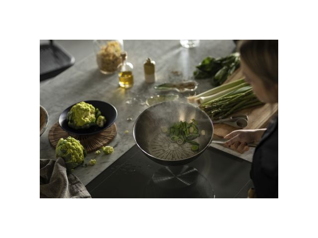 Сковорода-вок 28 см All Steel Pure Fiskars