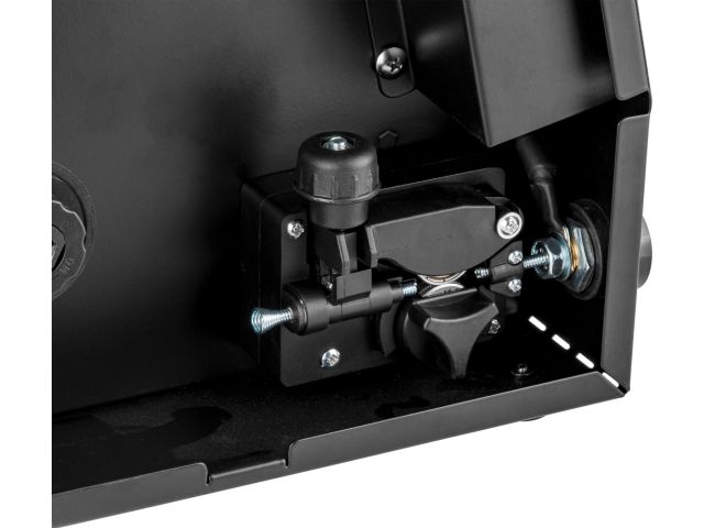 Полуавтомат сварочный DGM FX220 (230В; 20-180 А; 65 В; FLUX/MMA/TIG LIFT; байонетный разъем; без газа)