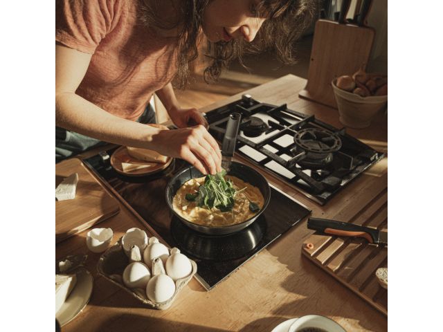 Сковорода с керамическим покрытием 20 см Functional Form Fiskars