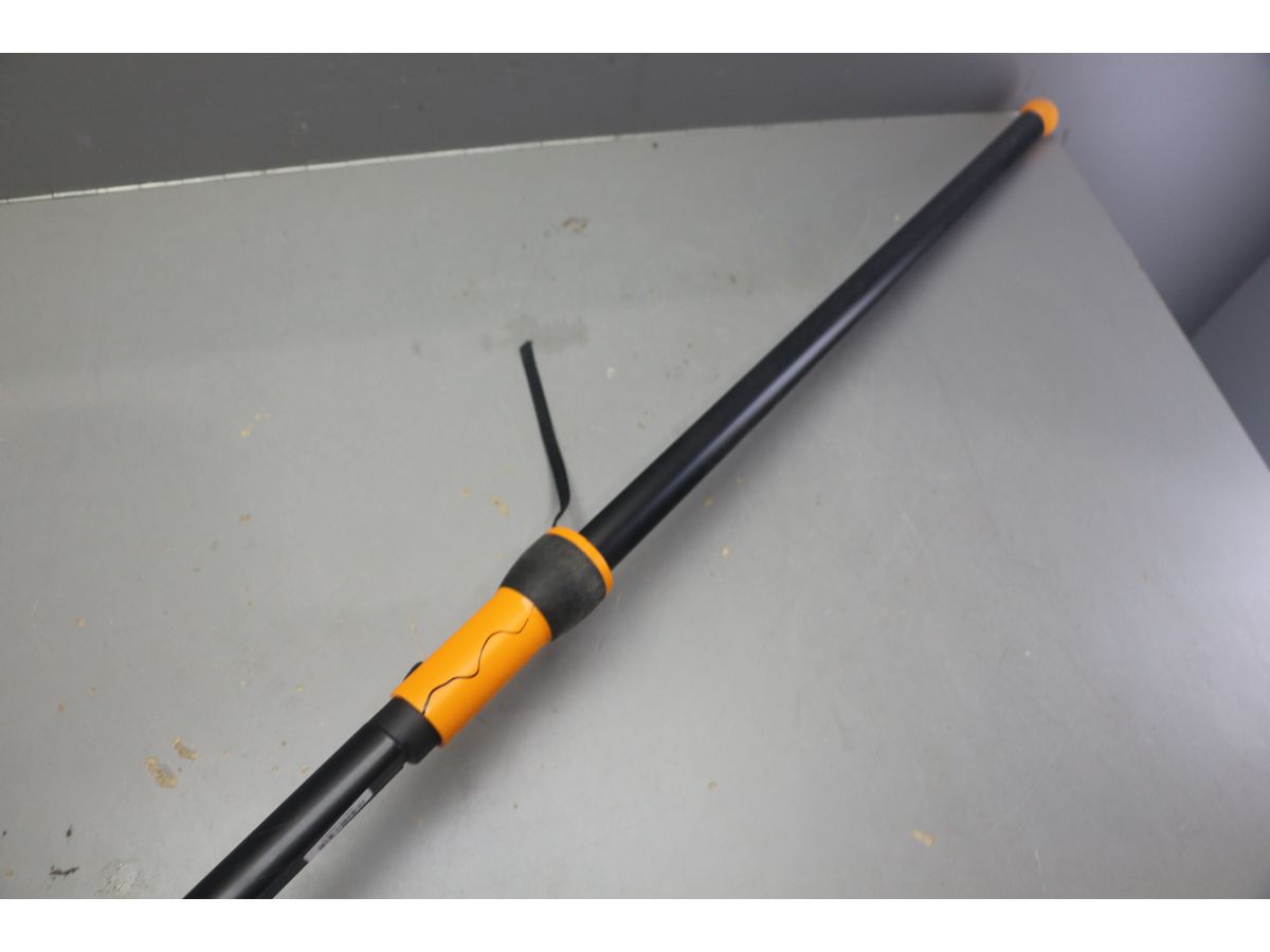 Сучкорез универсальный UP84 FISKARS 220 см уцененный (0986007636)