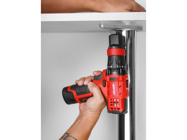 Аккум. дрель-шуруповерт WORTEX BD 1215 LiSET в чем. + 2 насадки, 12 В, 30 Н*м, 2х1.5 А*ч, БЗП 10 мм (Быстросъемный патрон, шурупы до 6 мм)