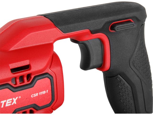 Аккум. сабельная пила WORTEX CSR 1118-1 в кор. ALL1 XLT SET 18В, 4 Ач акб, дер. 110 мм (18 В, 4 Ач акб, зу, дерево до 110 мм, металл до 6 мм