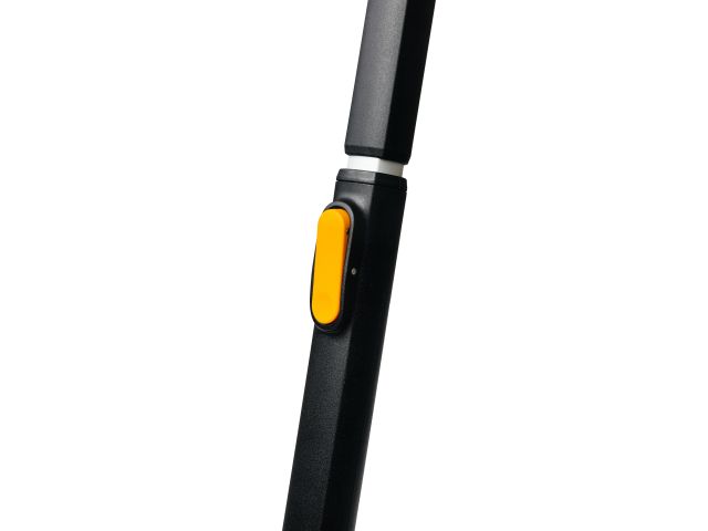 Щетка для снега 85-113см телескоп. со скребком X-series FISKARS (щетка-сметка снеговая, съемный скребок)