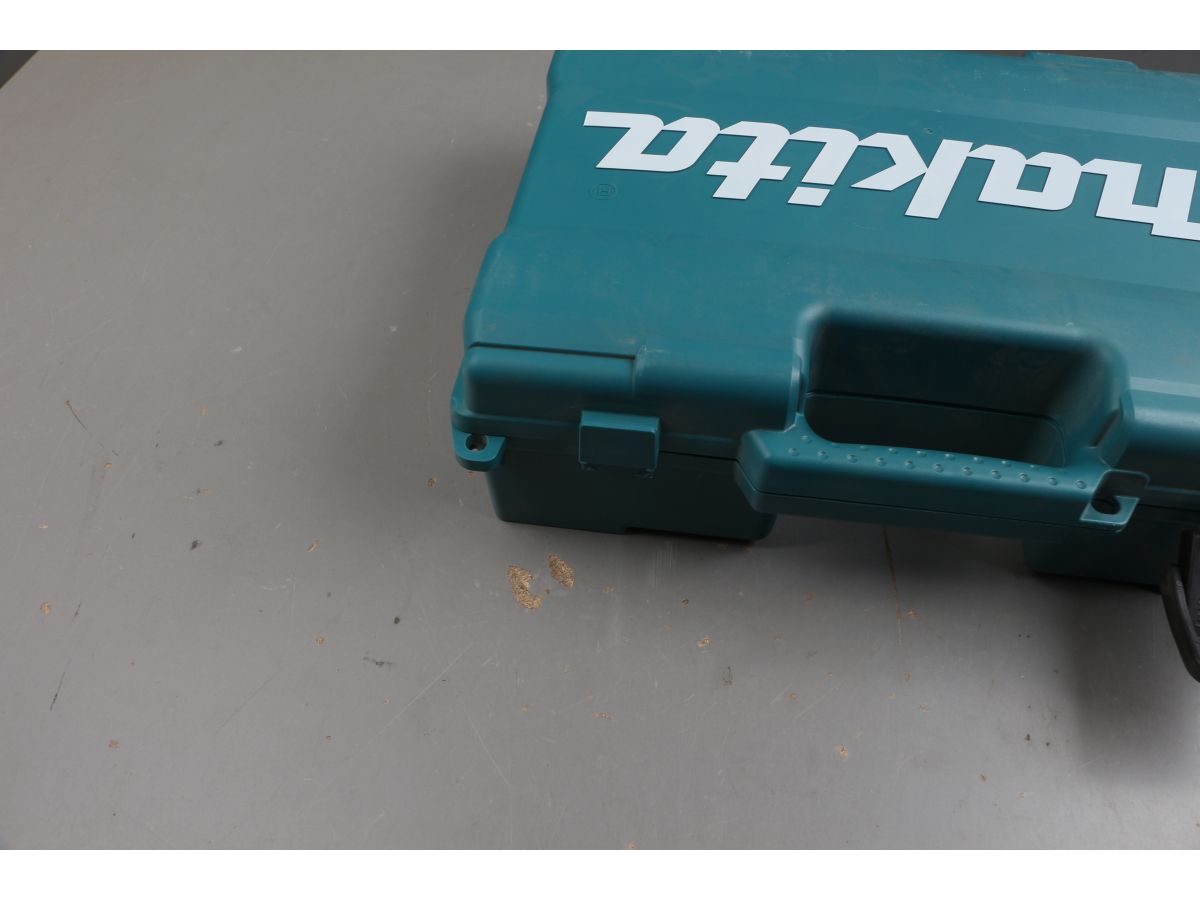 Аккум. дрель-шуруповерт MAKITA DF 332 DWAE в чем. уцененный (1309000894)