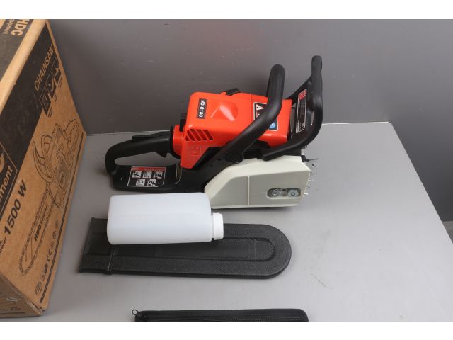 Бензопила HDC HD-C180 без шины и цепи уцененный (1662592932) (1.50 кВт, 2.0 л.с., 31.8 см3, вес 4 кг)