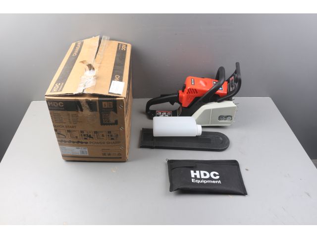 Бензопила HDC HD-C180 без шины и цепи уцененный (1662592932) (1.50 кВт, 2.0 л.с., 31.8 см3, вес 4 кг)
