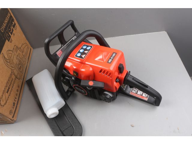 Бензопила HDC HD-C180 без шины и цепи уцененный (1662592932) (1.50 кВт, 2.0 л.с., 31.8 см3, вес 4 кг)