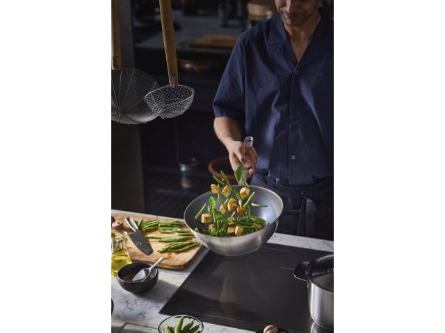 Сковорода-вок 28 см All Steel Fiskars