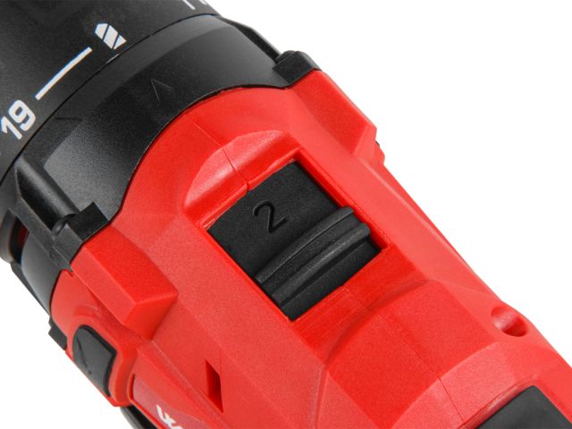 Аккум. дрель-шуруповерт WORTEX BD 1215 LiSET в чем. 12 В, 30 Н*м, 2х1.5 А*ч, БЗП 10 мм (Быстросъемный патрон, шурупы до 6 мм)