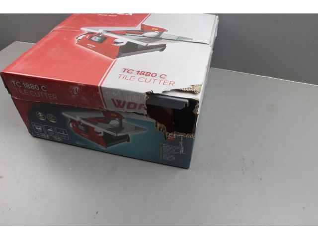 Плиткорез электрический WORTEX TC 1880 C в кор. 600 Вт, 180 мм, 2800 об. мин., глубина до 34 мм уц (385x380 мм с диском, водная система охла