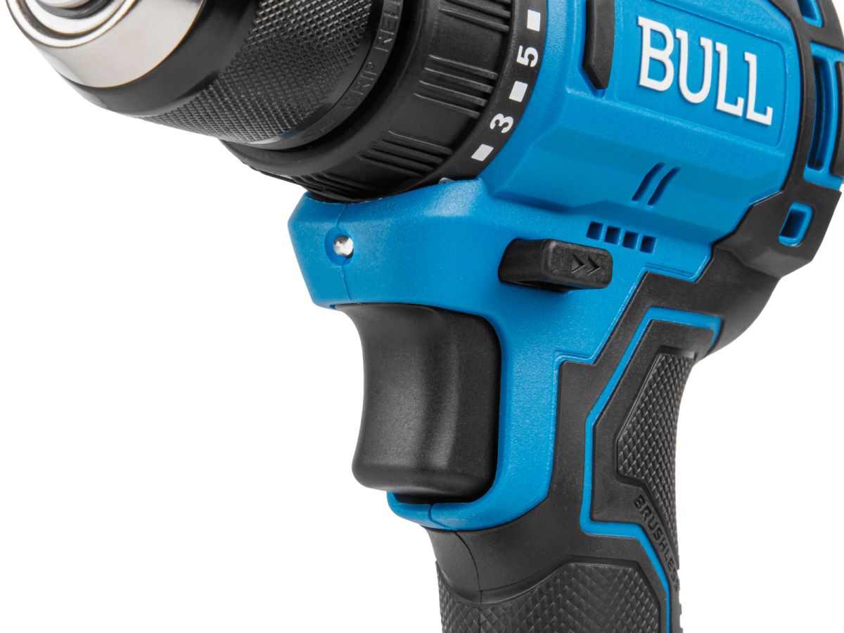 Аккум. дрель-шуруповерт BULL SR 1803 в кор. XLTpro БЕСЩЕТ., SOLO, 18 В, 45 Н*м, БЗП 10 мм