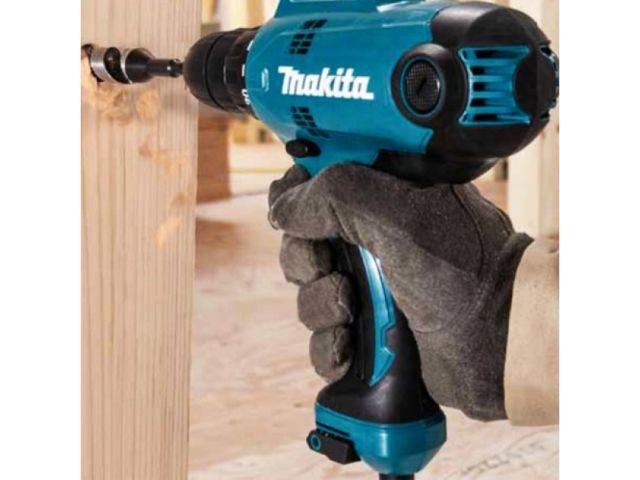Дрель-шуруповерт MAKITA DF0300X1 в кор. + Отвертка D-58833 (ОТГРУЗКА ТОЛЬКО ПО ЭТН/ЭТТН |)