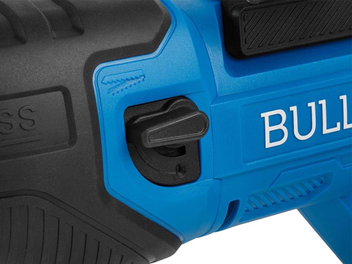 Аккум. сабельная пила BULL CSR 2118 E XLTpro, SET, БЕСЩЕТ., 18 В, дер. 210 мм, 1х4 А*ч, з/у 4 А