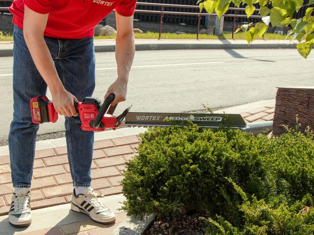 Аккум. кусторез WORTEX DB 5018 ALL1 XLT SOLO 18В, 500 мм, шаг 17 мм (БЕЗ АКБ И ЗУ)