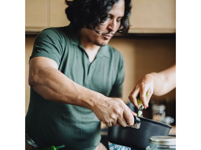 Кастрюля 3.5л c крышкой Hard Face FISKARS